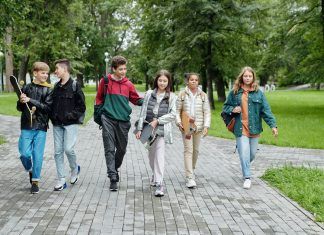 Fortaleciendo el Desarrollo Social durante la Adolescencia desarrollo social en la adolescencia